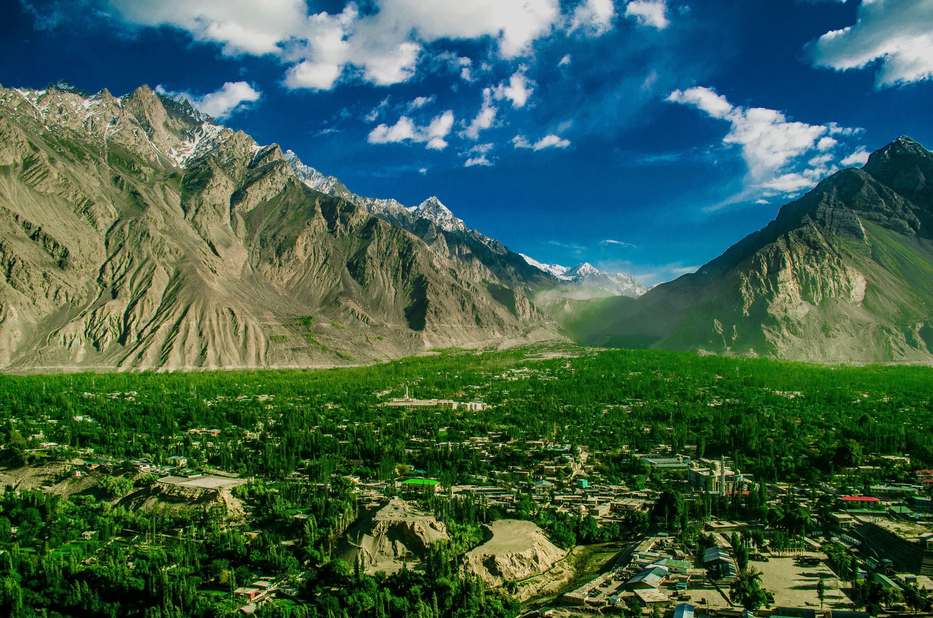 Skardu_City_Birdeye_View.jpg