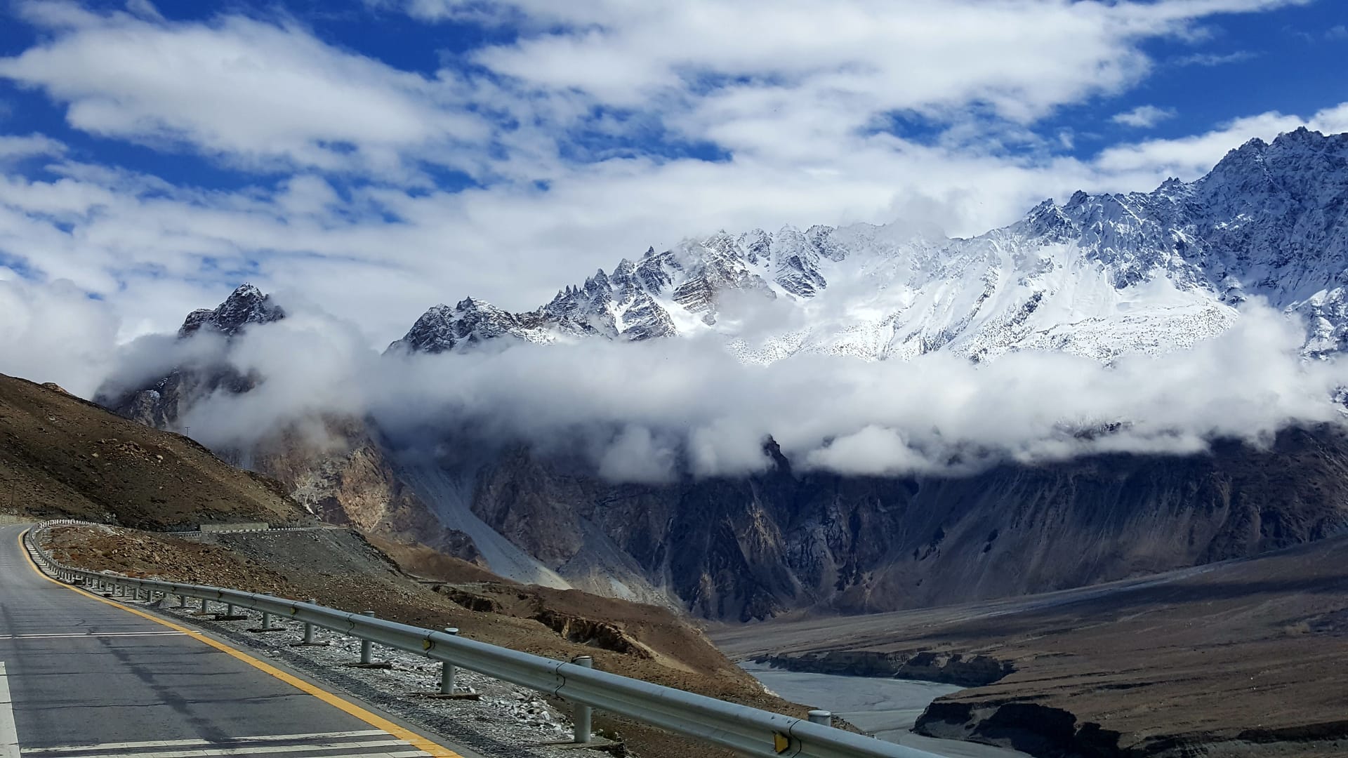 Silk Road Explorers Tour